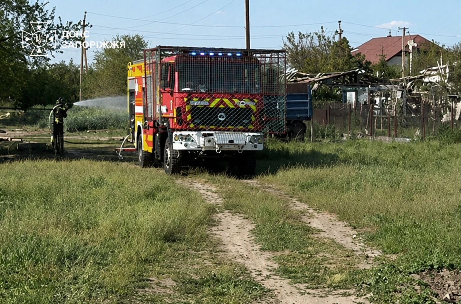 ДСНС повідомила про удар російського дрона по рятувальниках у Запорізькій області