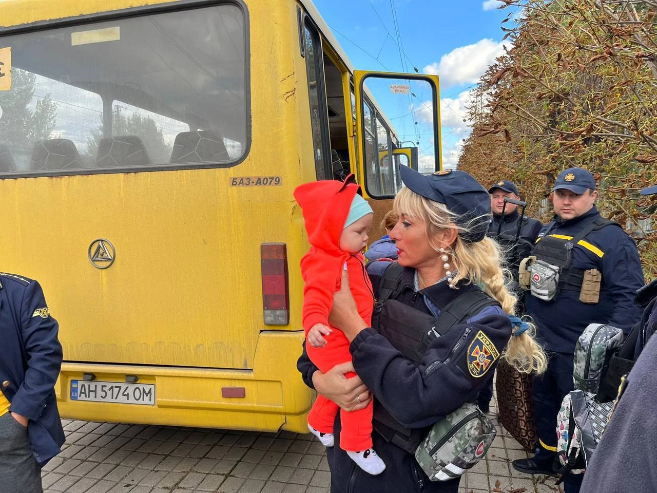 Ілюстративне фото евакуації родин із дітьми з Краматорської громади