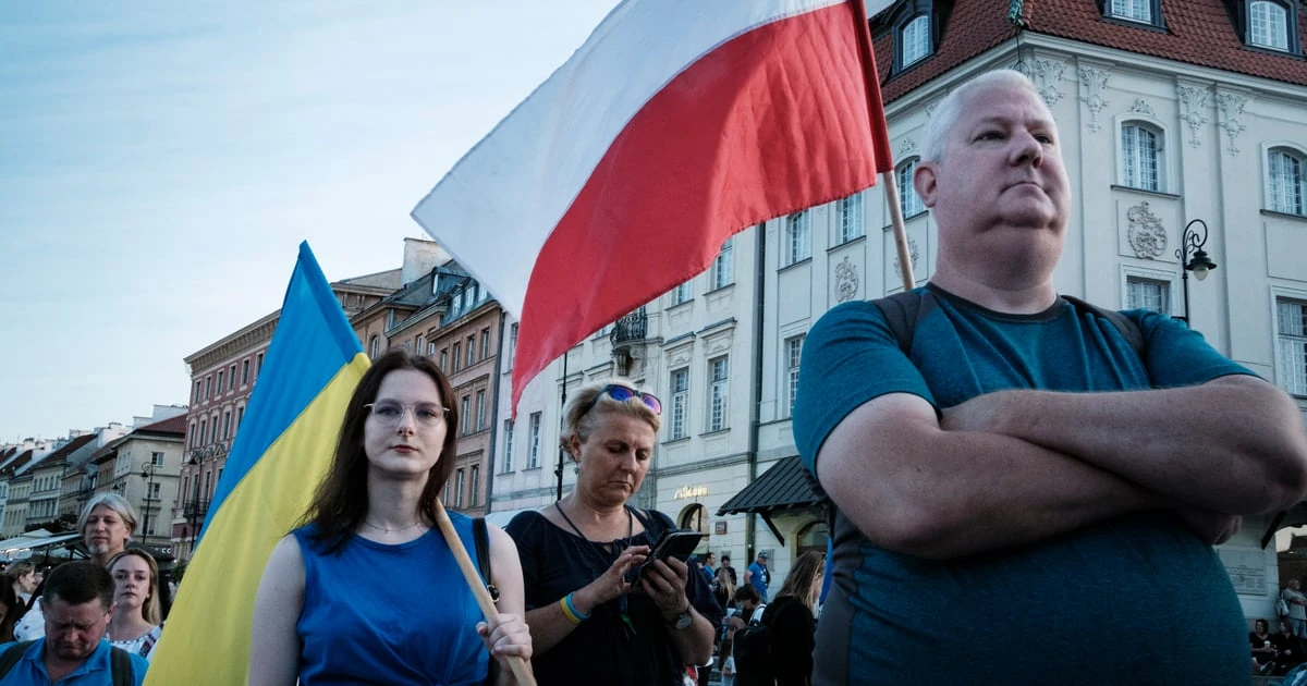 Від серпневого зрізу до публікації 11 вересня: хроніка опитування «Рейтингу» про біженців