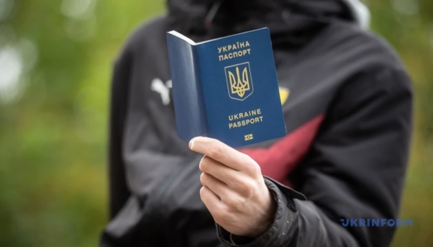 Хронологія призупинення оформлення паспортів ДМС з 28 до 30 вересня 2026 року